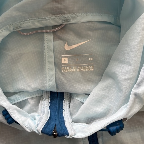 Nike Imp Light Jacket Hooded Size S - Picture 10 of 14